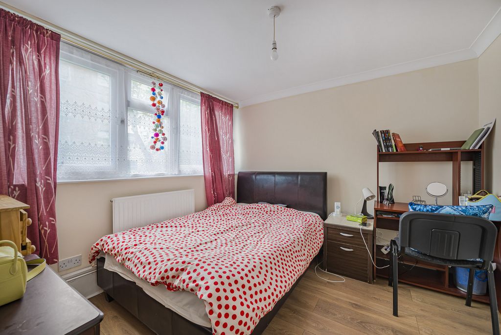 Property photo 3 of 22