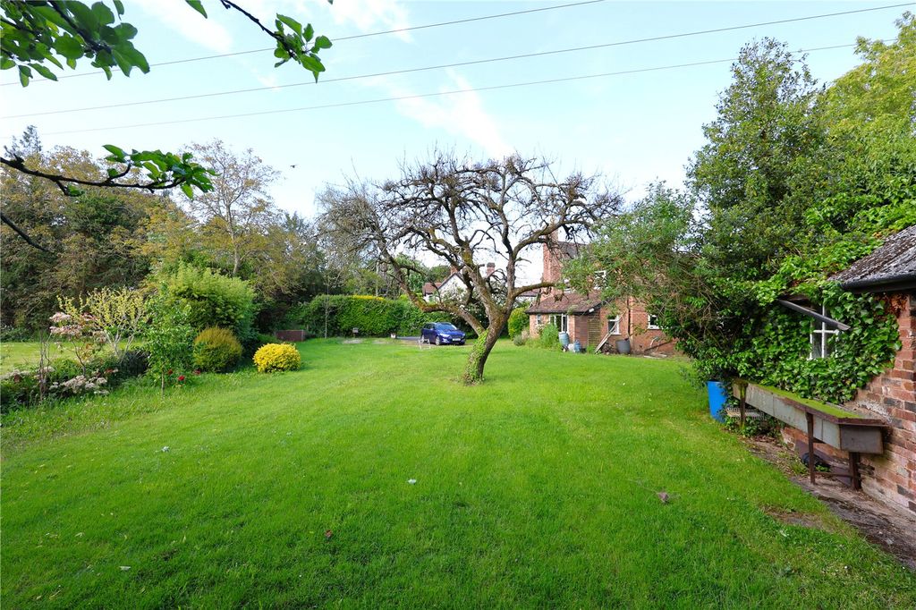 Property photo 2 of 19 Picture No. 20