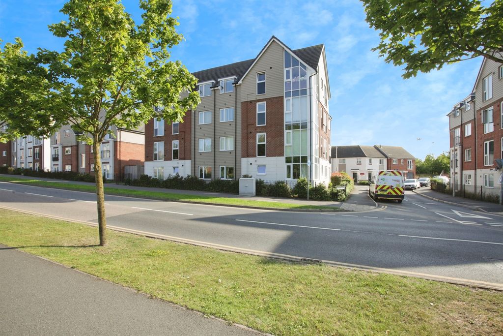 Additional image 12 of 2 bed flat for saleAnton Close, Rugby CV21