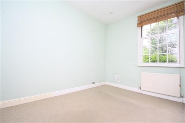 Property photo 3 of 4