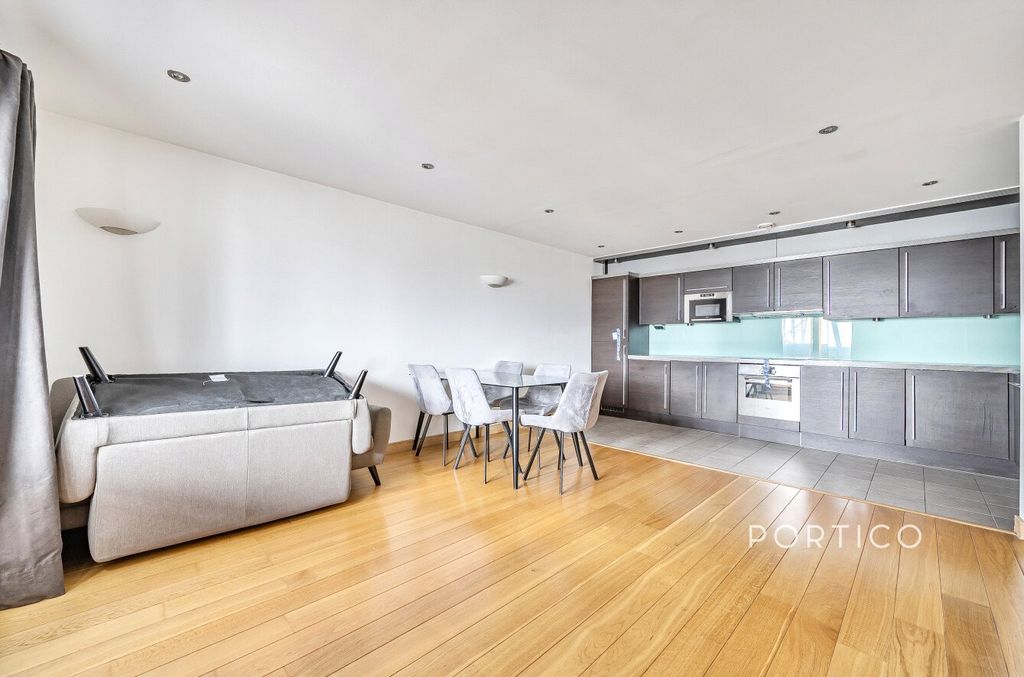 Property photo 1 of 16 Picture No. 03