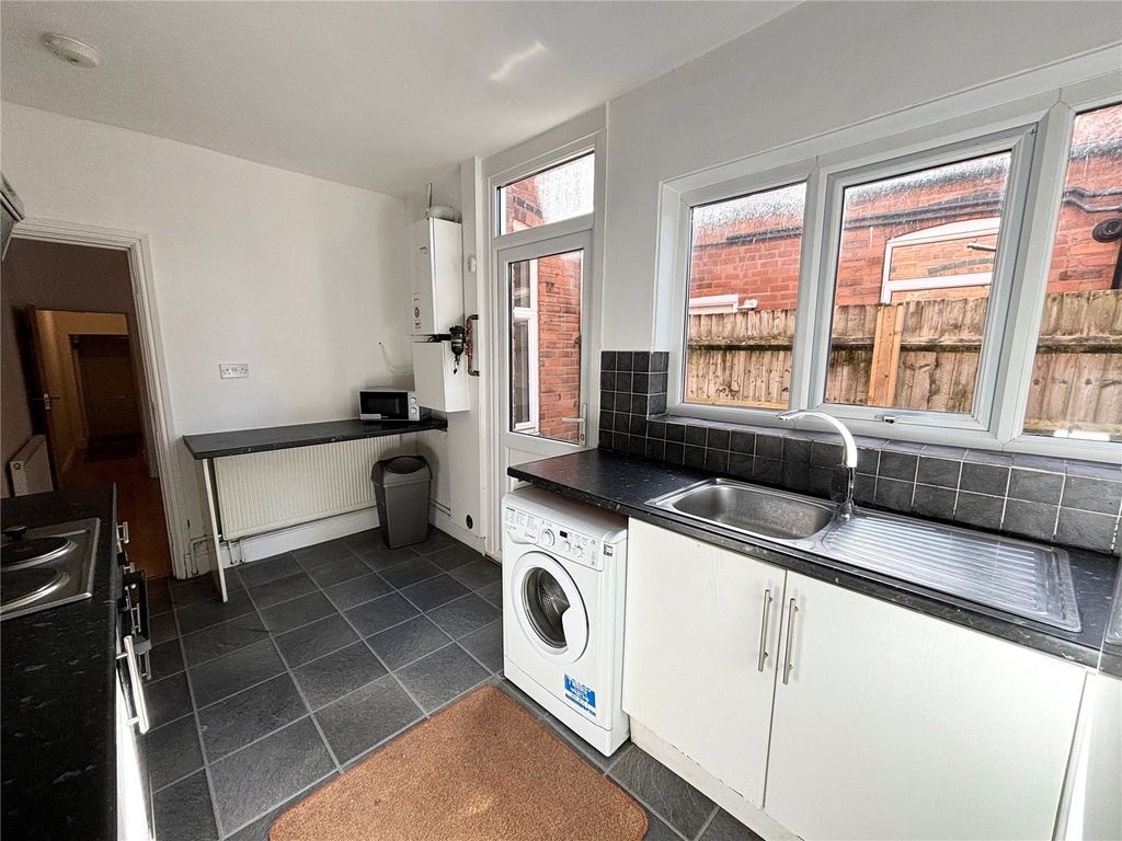 Property photo 3 of 13 Kitchen
