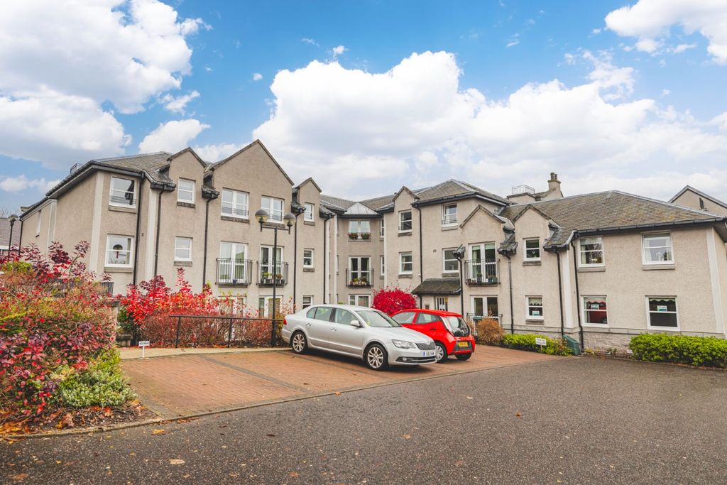 Property photo 1 of 8 1