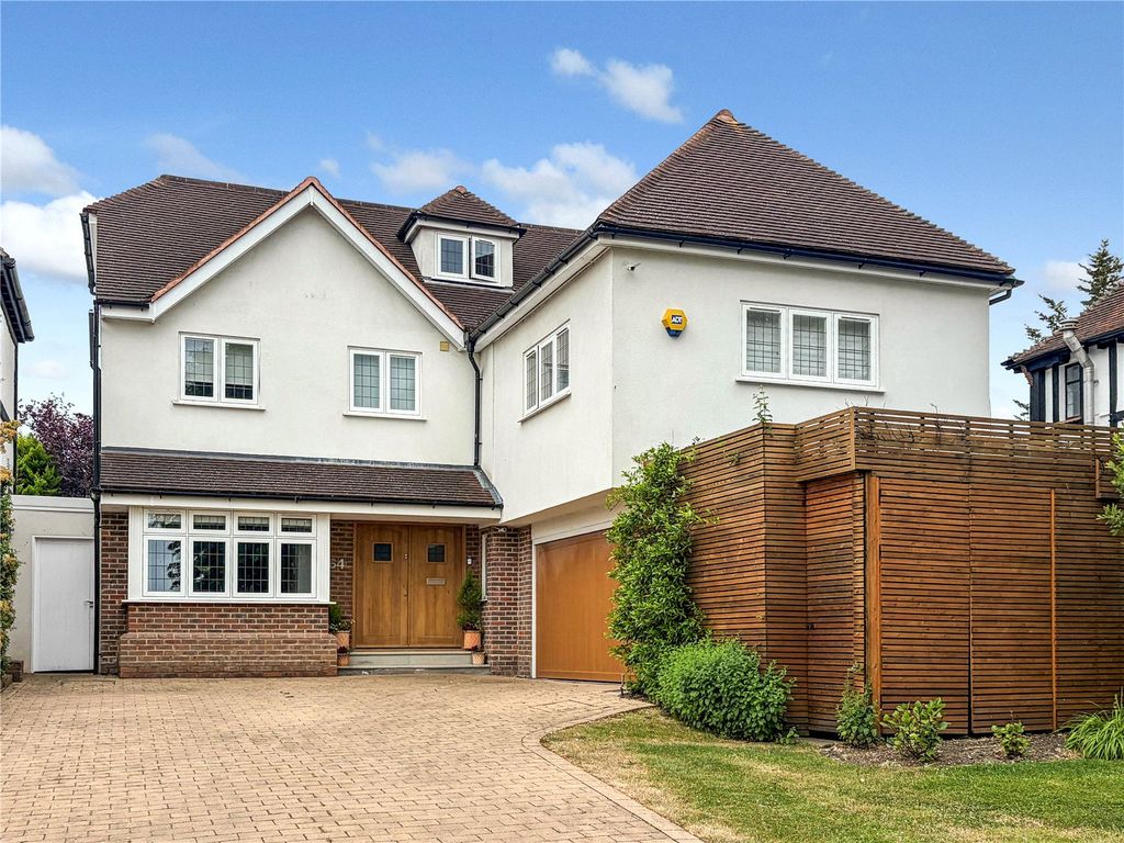 Property photo 1 of 37 Picture No. 09