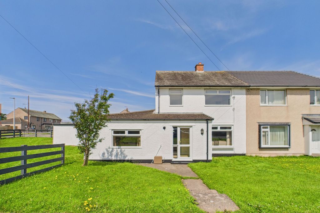 Property photo 1 of 31