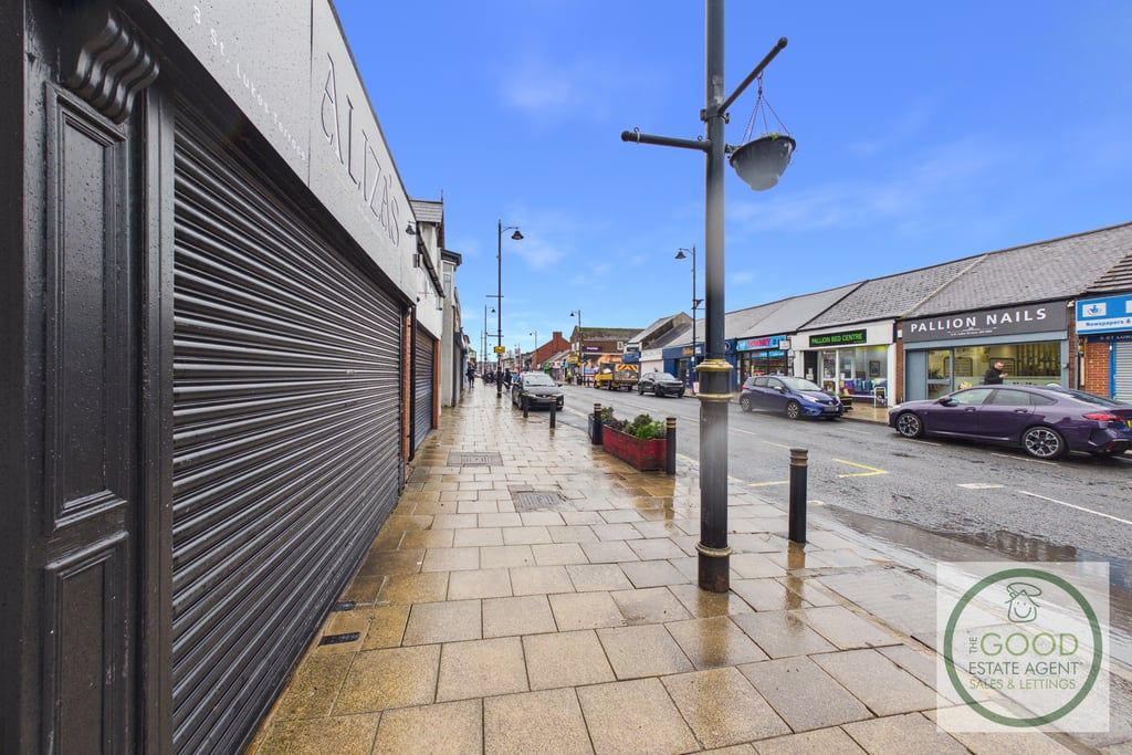 Property photo 2 of 3