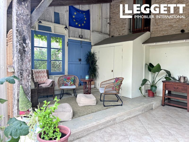 Property photo 1 of 10