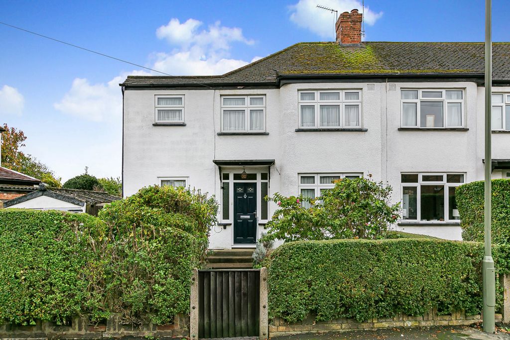 Property photo 1 of 19 Exterior