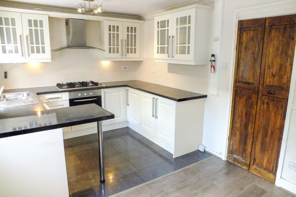 Property photo 2 of 10 2.Jpg