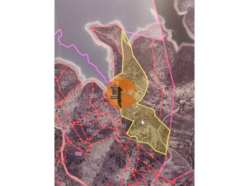 Property photo 2 of 31