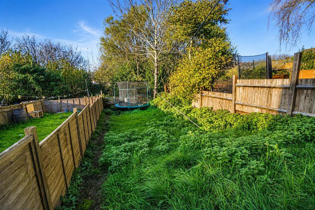 Property photo 3 of 19 Be8B97c8-7124-4F0A-8890-9c4Bb7706dab.Png