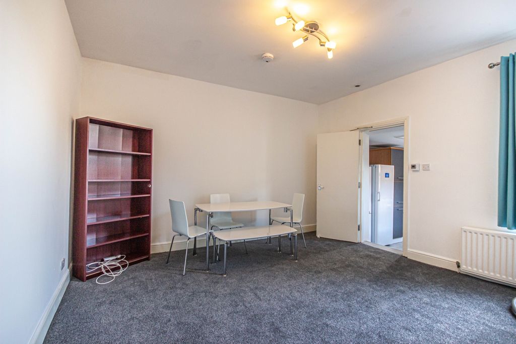 Property photo 2 of 20 2