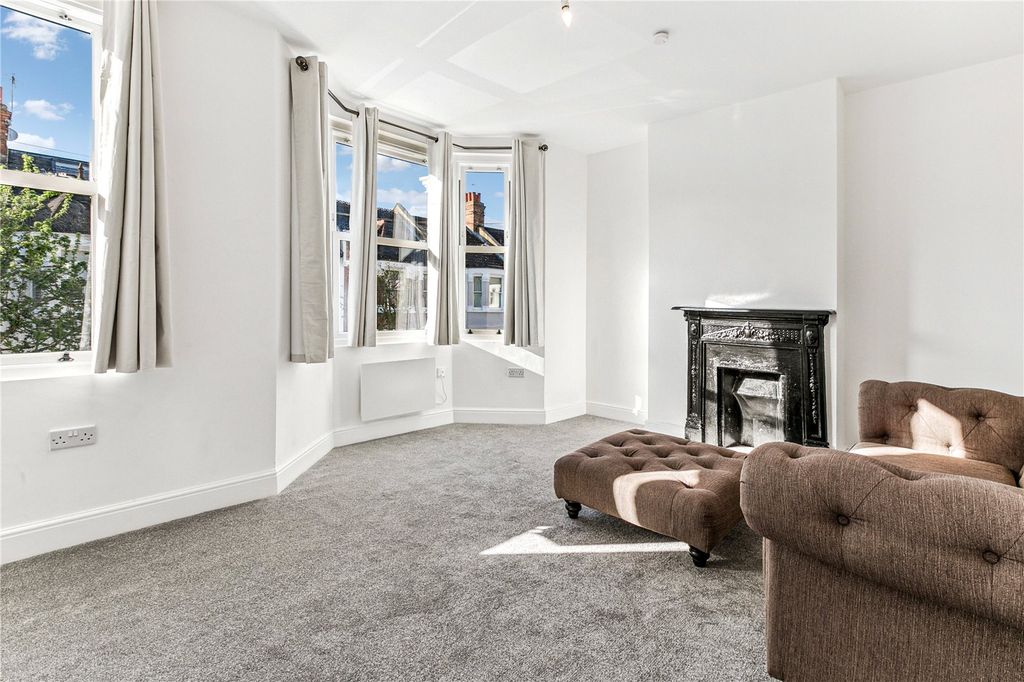 Property photo 1 of 9 Reception Room