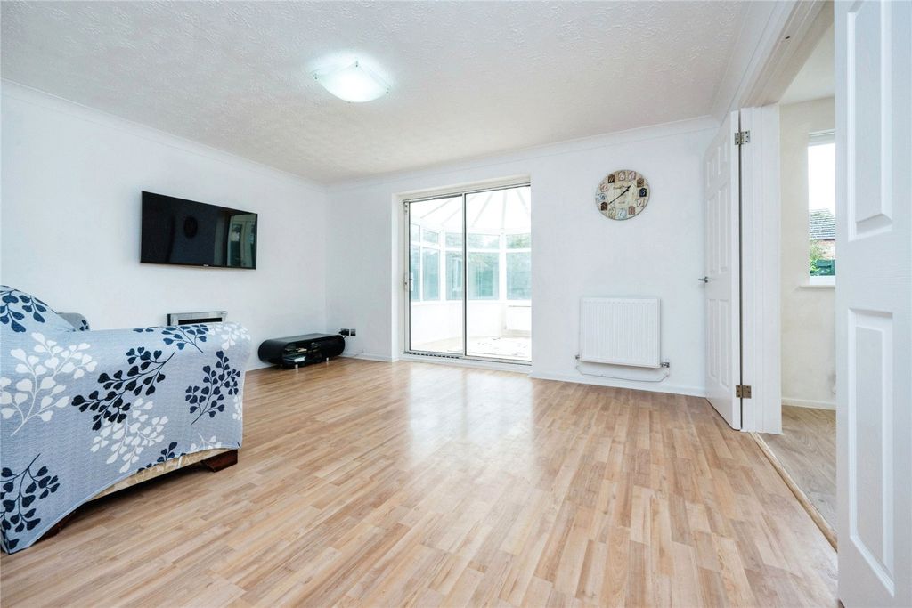 Property photo 3 of 17 Photography