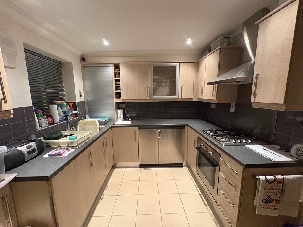 Property photo 2 of 7