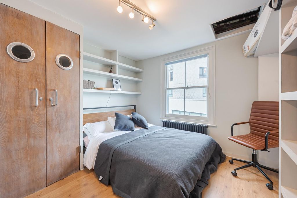 Property photo 3 of 7