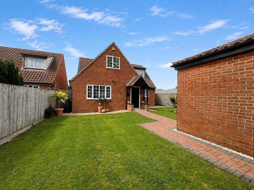 Property photo 1 of 20