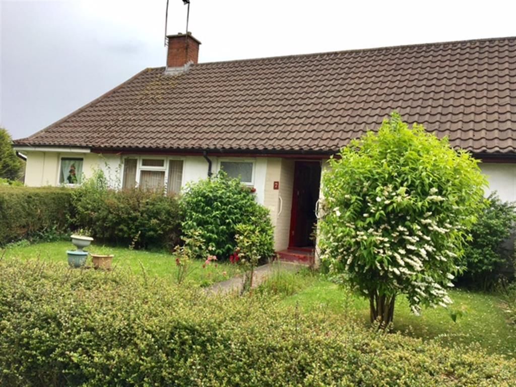 Property photo 2 of 8 Exterior