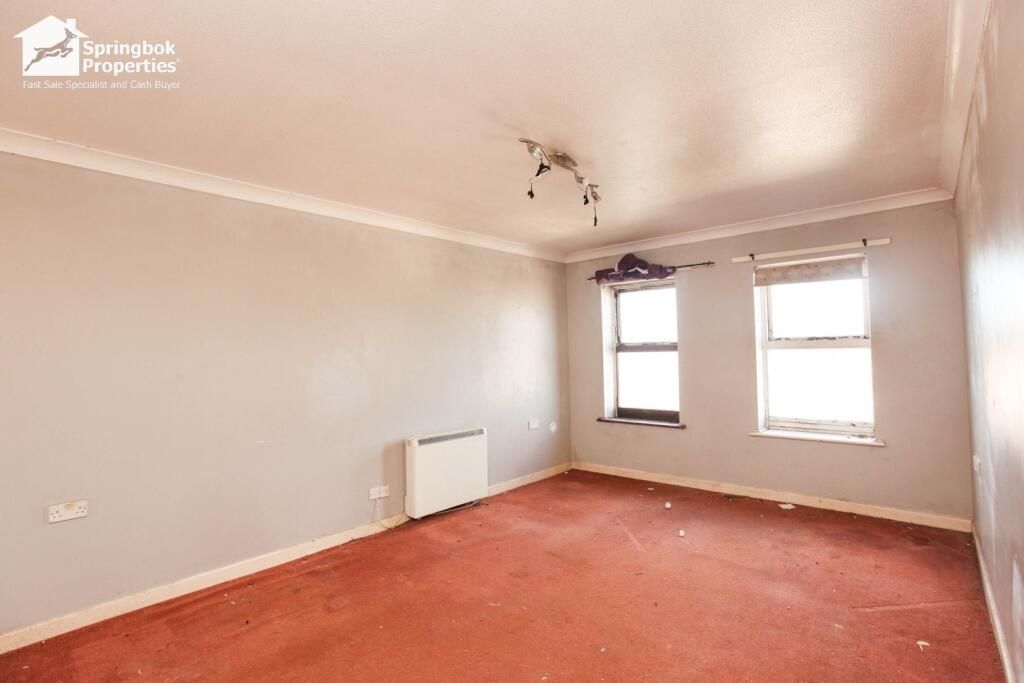 Property photo 3 of 11 Image 4