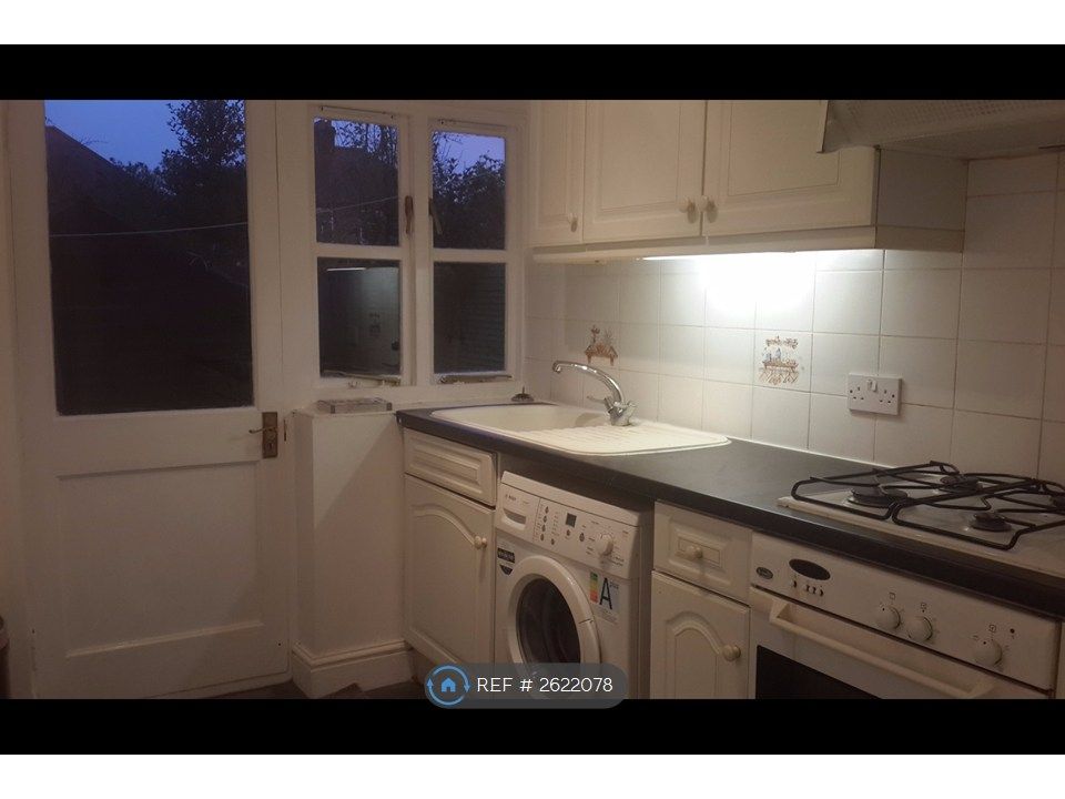 Property photo 3 of 4