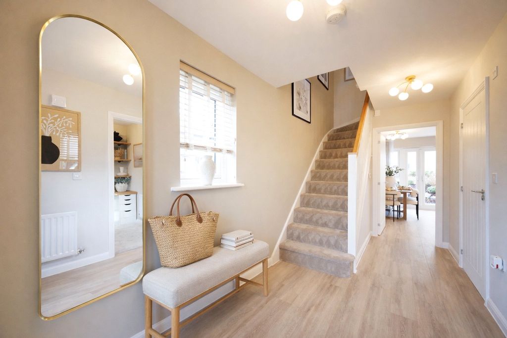 Property photo 3 of 12 Hallway