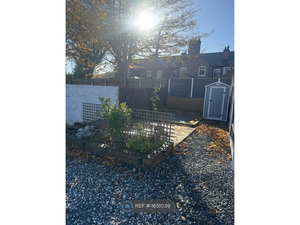 Property photo 2 of 28 Garden