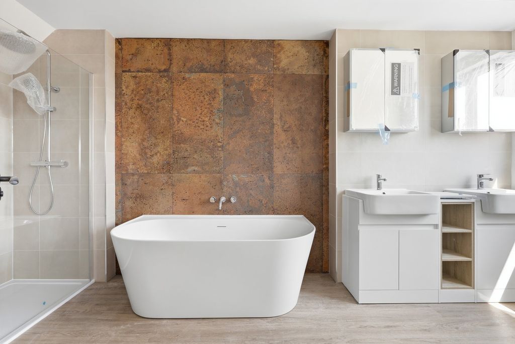 Additional image 16 of 5 bed detached house for saleOakley Gardens, Little Oakley, Harwich CO12
