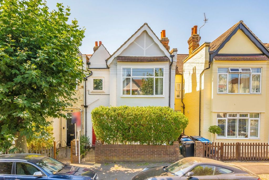 Property photo 1 of 6