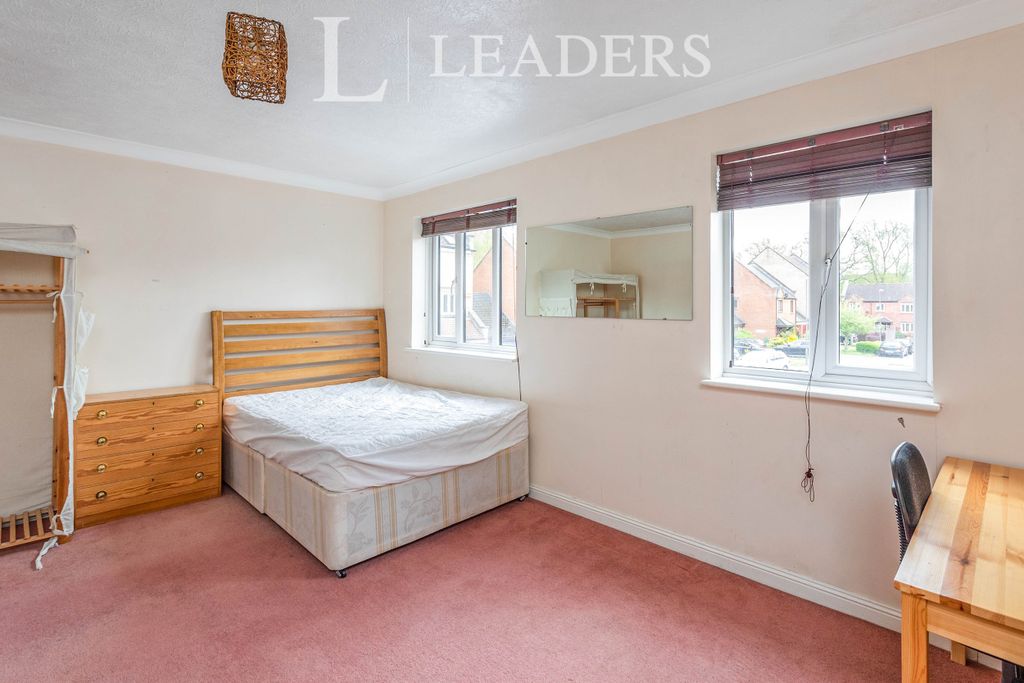 Property photo 1 of 7 Bedroom