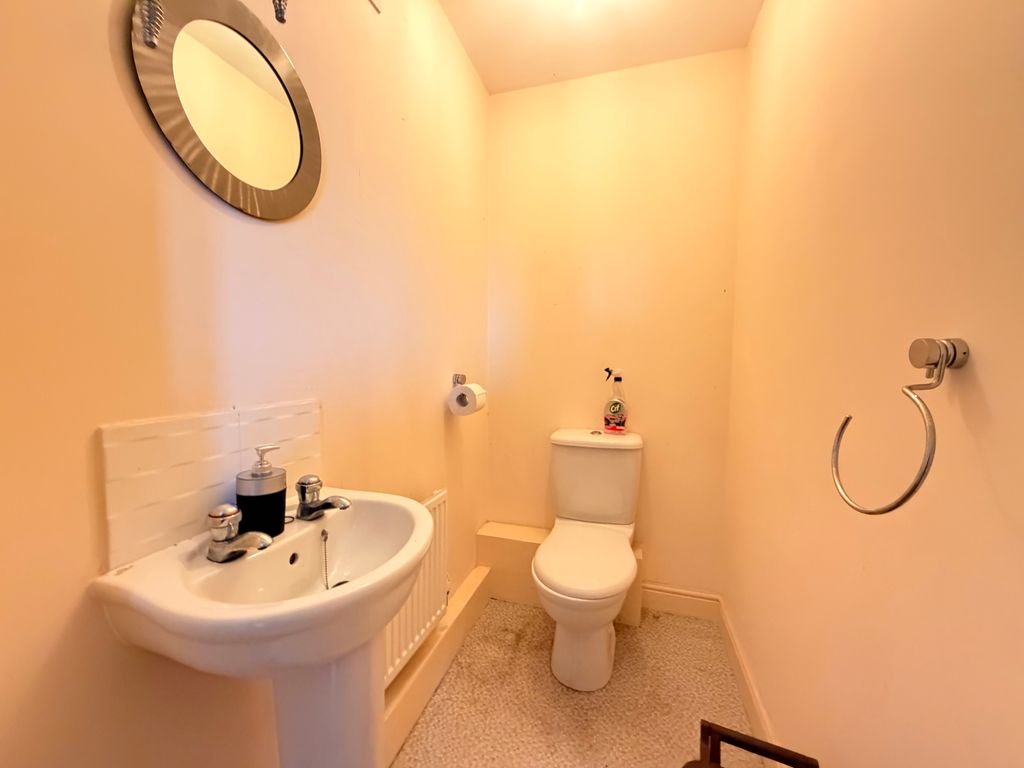 Property photo 3 of 19