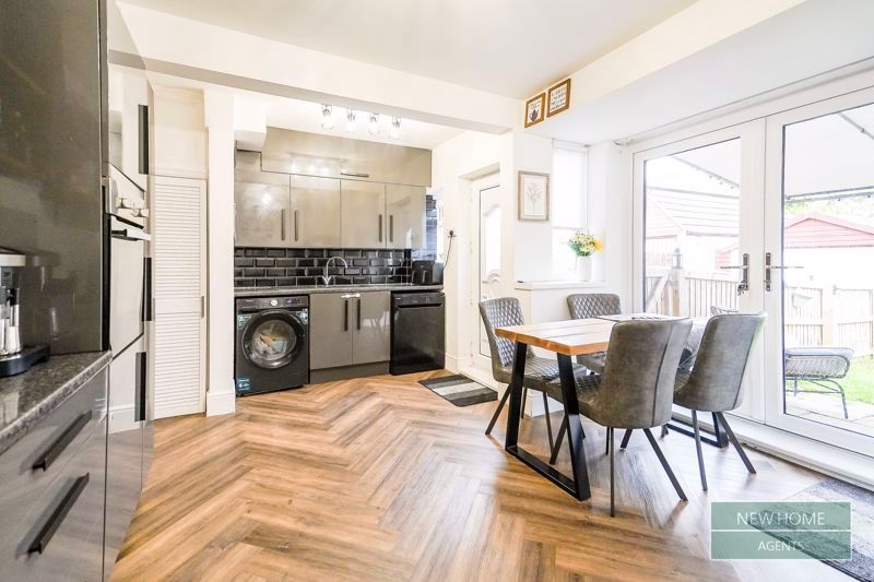 Property photo 2 of 18 Photo 15