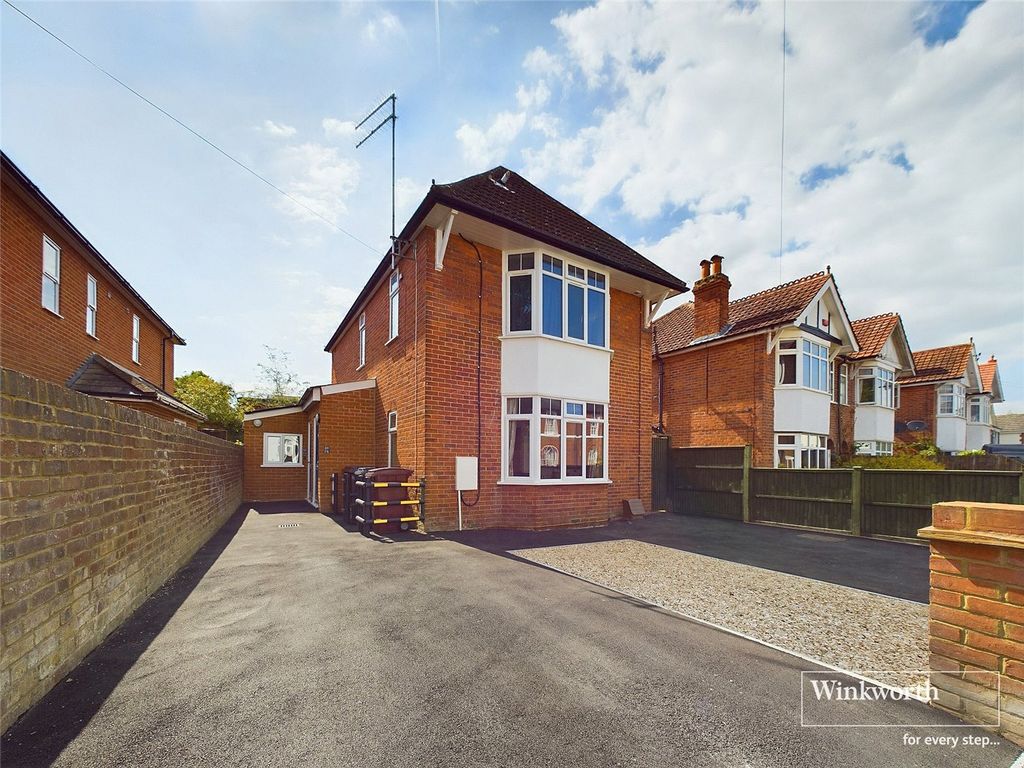 Property photo 1 of 11 Picture No. 01