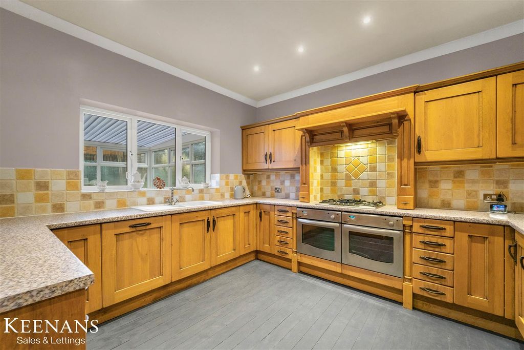 Property photo 2 of 29 2.Jpg