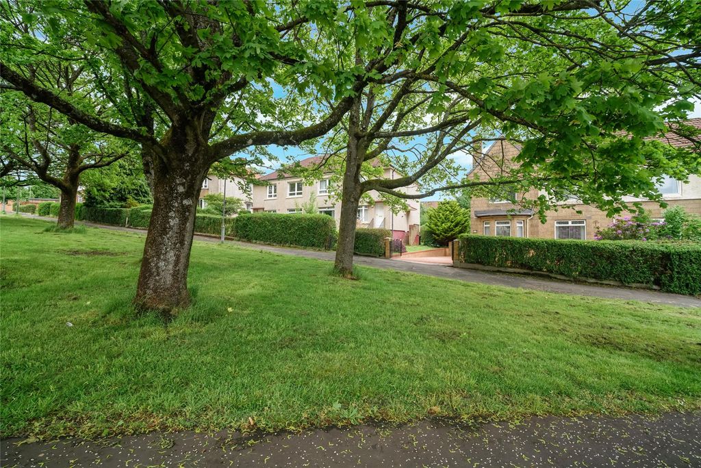 Property photo 2 of 18 Picture No. 01