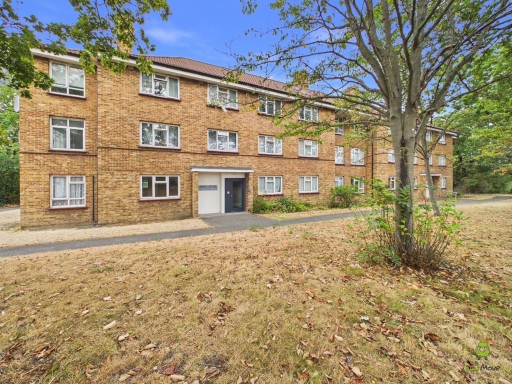 Property photo 1 of 9 Cam03779G0-Pr0448-Still008