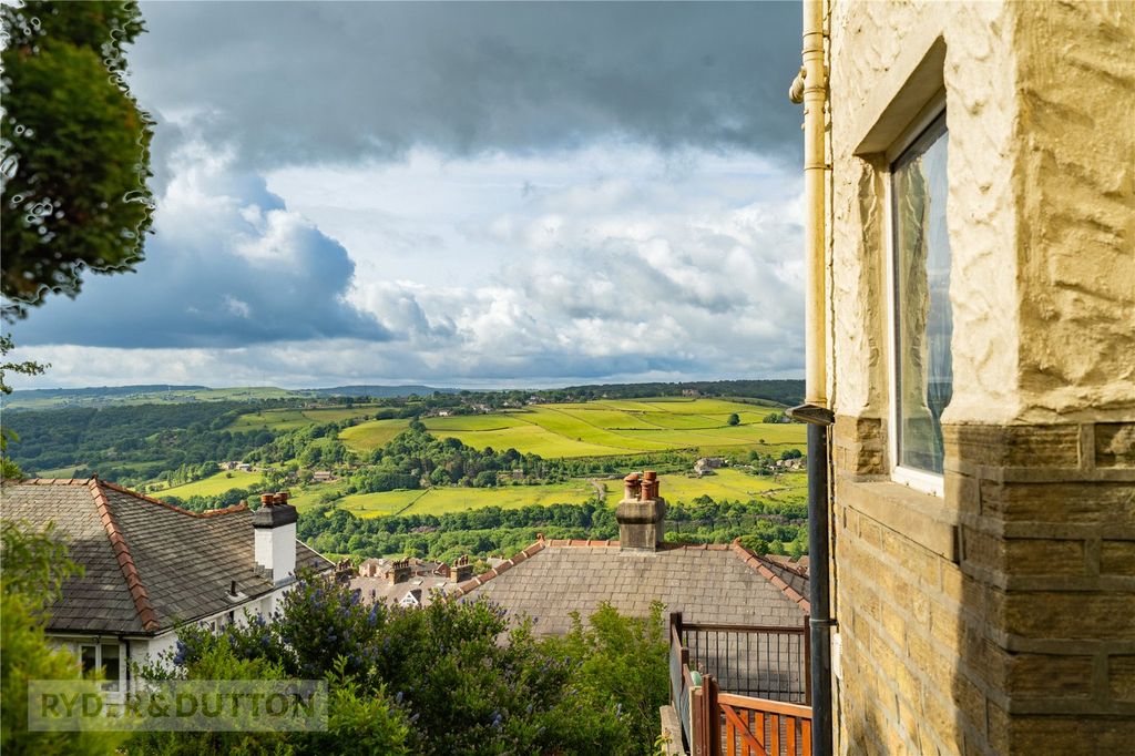 Property photo 2 of 16 Picture No. 04