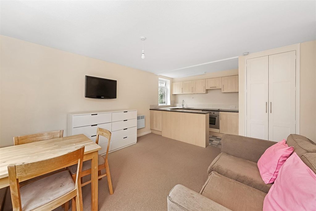 Property photo 3 of 13 Reception Room