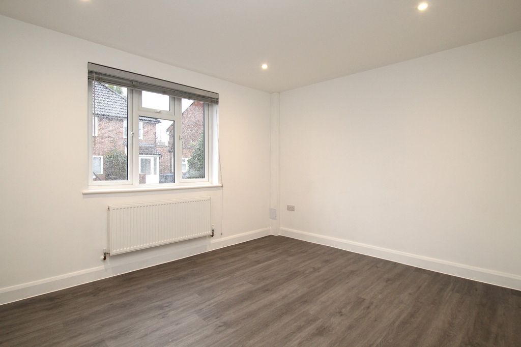 Property photo 2 of 10 Not Specified