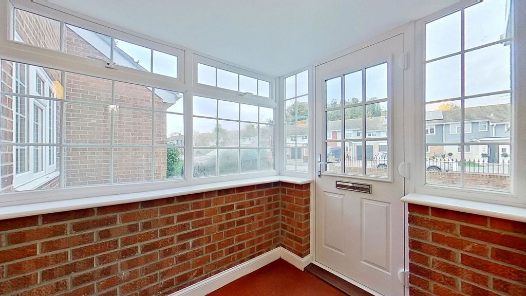 Property photo 3 of 30