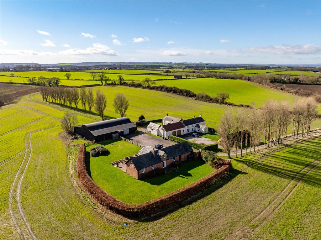 Property photo 2 of 25 Picture No. 08