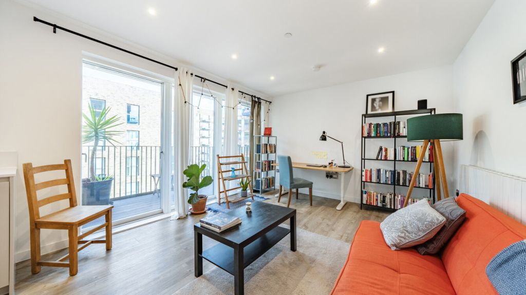 Property photo 2 of 16