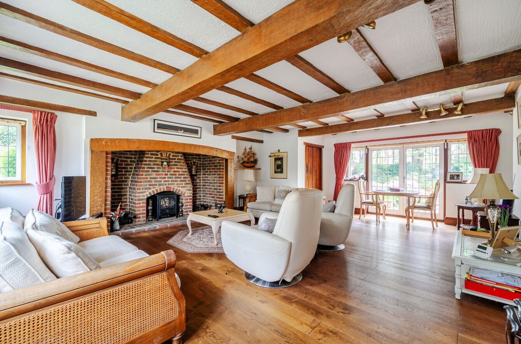 Property photo 2 of 25 1442093-4-69Dfde9...