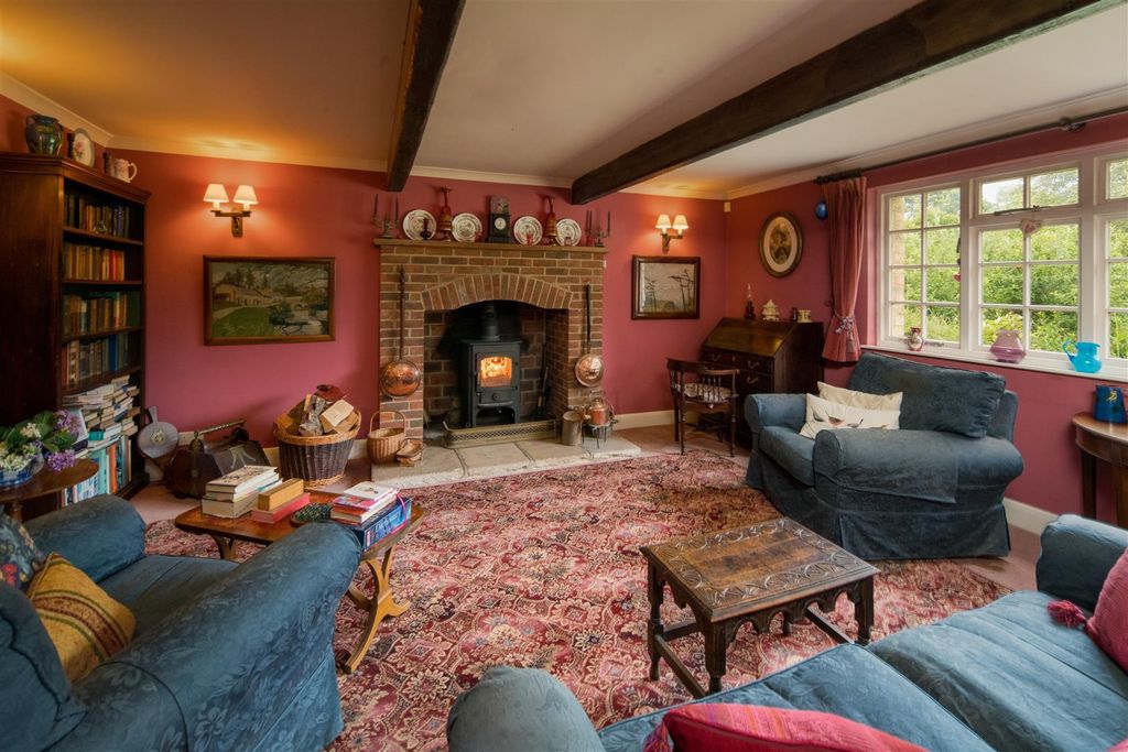 Property photo 3 of 31