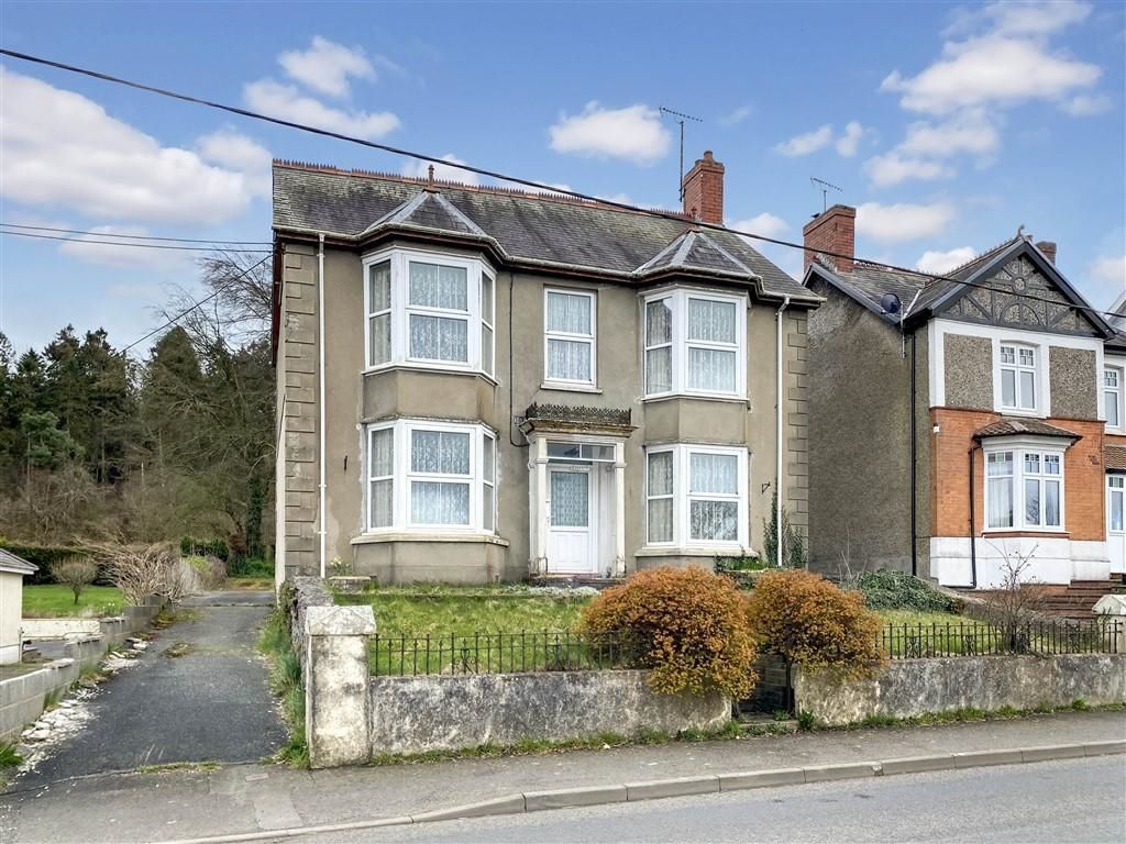 Property photo 1 of 16