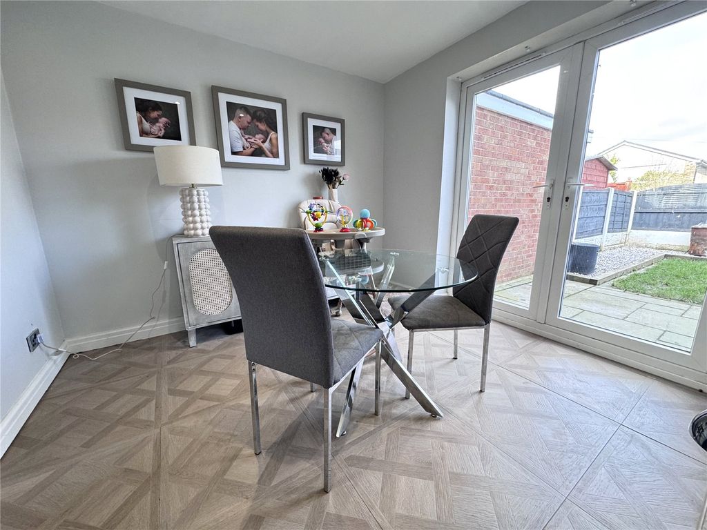 Property photo 3 of 9 Picture No. 09