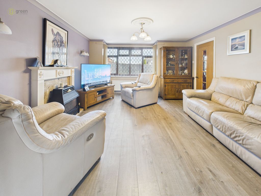 Property photo 3 of 29 Cam04425G0Pr0333Still018