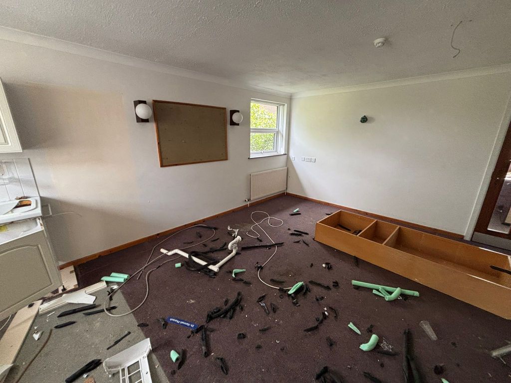 Property photo 3 of 5