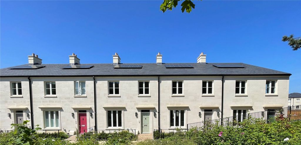 Property photo 2 of 16 The Kinlet