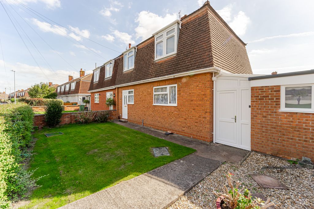 Property photo 1 of 23 3 Bedroom Semi Detached For Sale