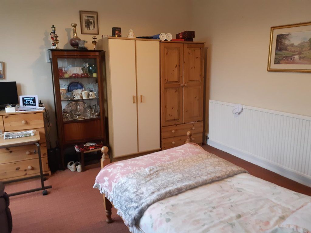 Property photo 2 of 7